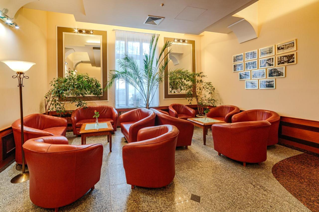 ילנייה גורה Hotel Fenix מראה חיצוני תמונה