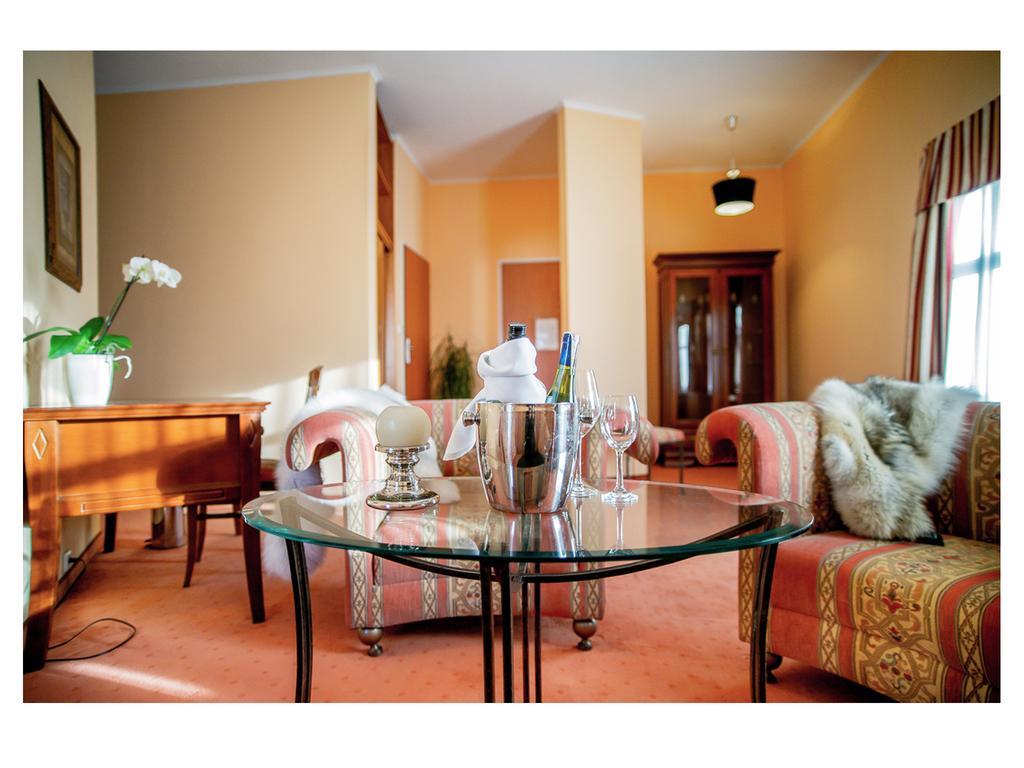 ילנייה גורה Hotel Fenix חדר תמונה